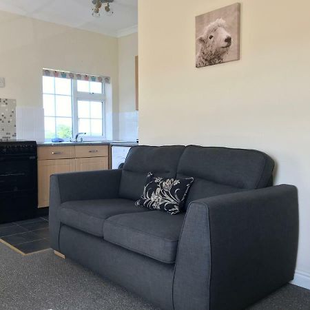 Moorhouse Farm Flat Apartman Telford Kültér fotó